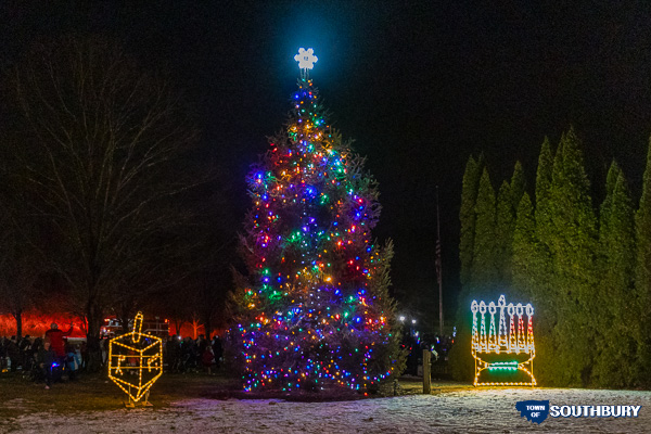 dreidel, christmas tree and kinara