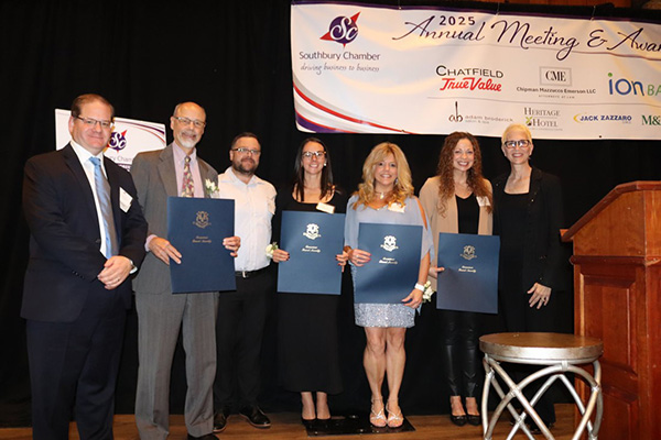 award ceremony group photo