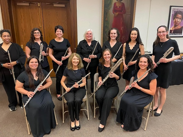 flute players group photo