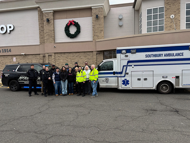 food drive by SAA and SPD