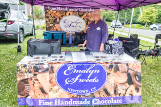 emalyn sweets vendor table
