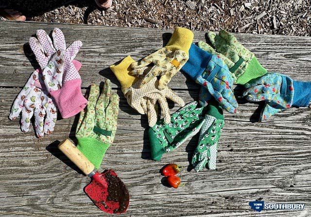 garden gloves